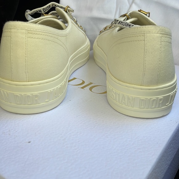 WOMENS CHRISTIAN DIOR DESIGNER CANVAS SNEAKERS - 9.5 - BRAND NEW IN BOX ! - Picture 4 of 10